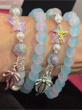 Mothers Day Blue & Pink Glow Glass Beaded W/Bow Star Charm Bracelet Set - 4PC